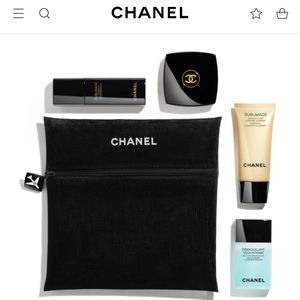 Chanel Sublimage ultimate skin regeneration Travel